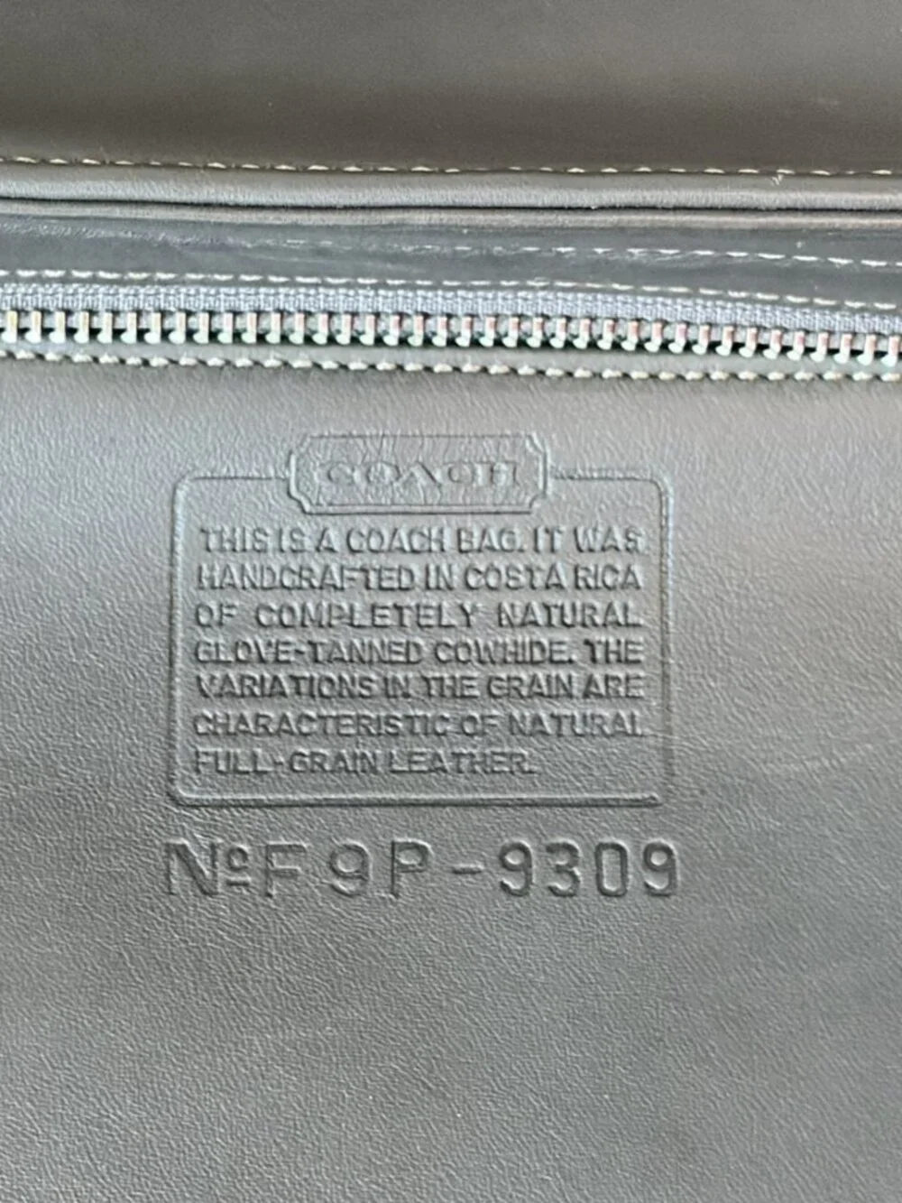 Vintage 1999 Coach Bleecker 9309 Gray Glove-Tanned Leather Shoulder Bag Deadstk